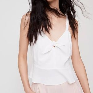 Aritzia Wilfred Bow Tank